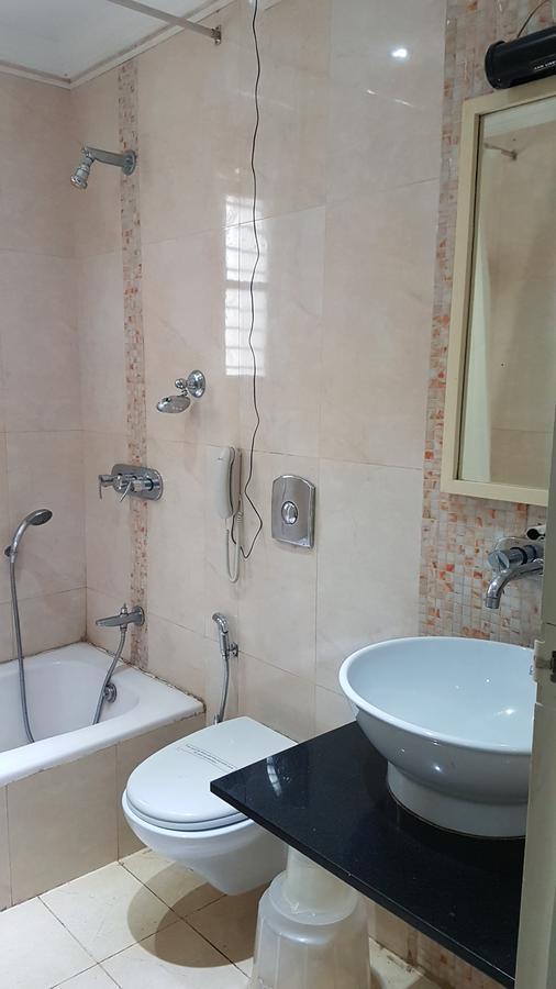 Xavier'S Residency Otel Kollam Dış mekan fotoğraf