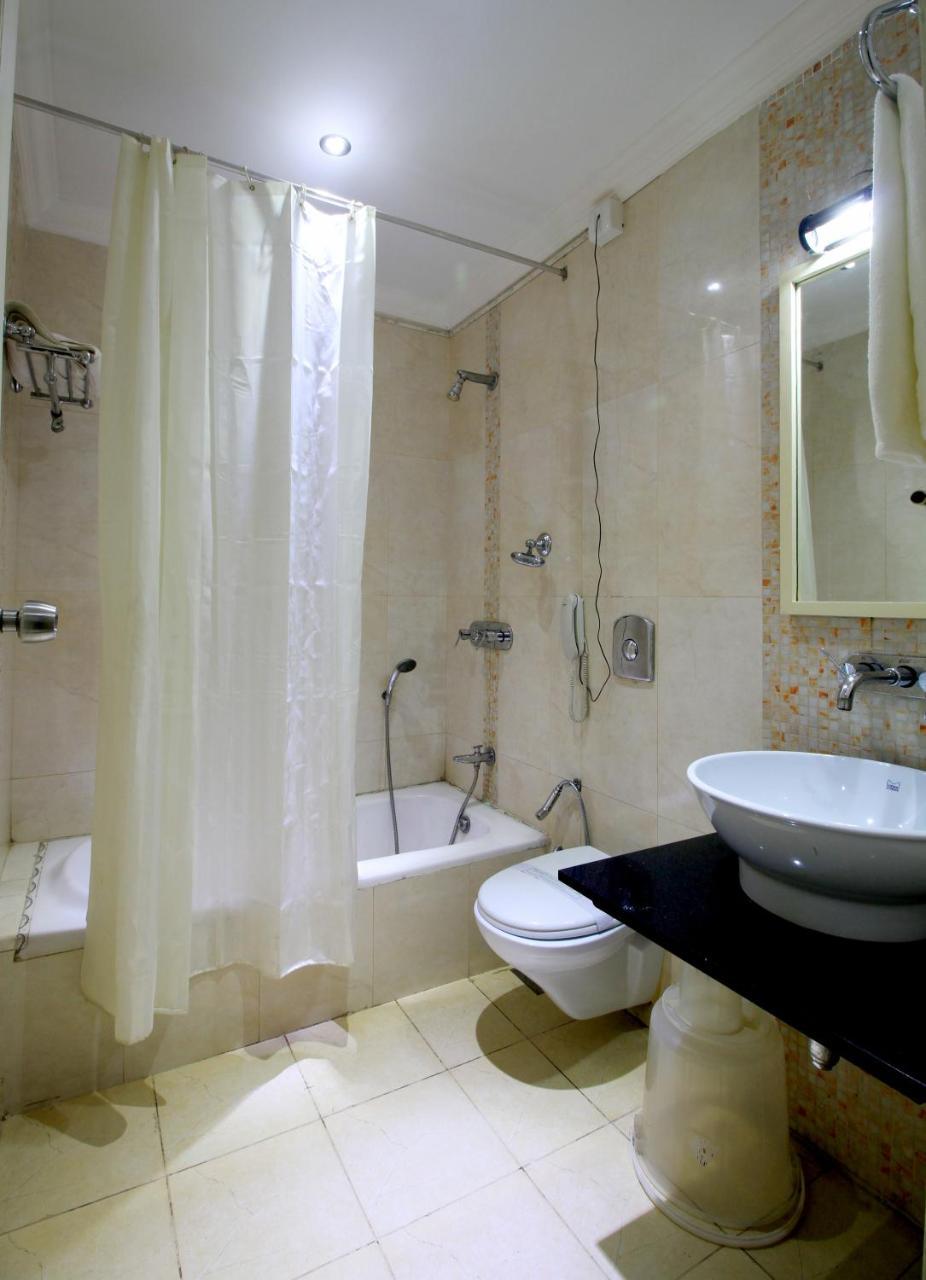 Xavier'S Residency Otel Kollam Dış mekan fotoğraf