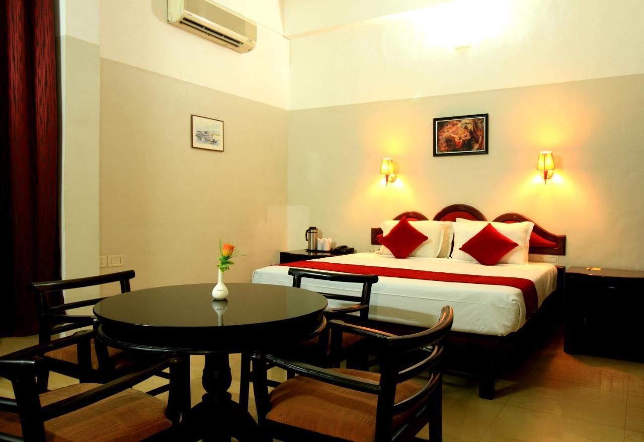 Xavier'S Residency Otel Kollam Dış mekan fotoğraf